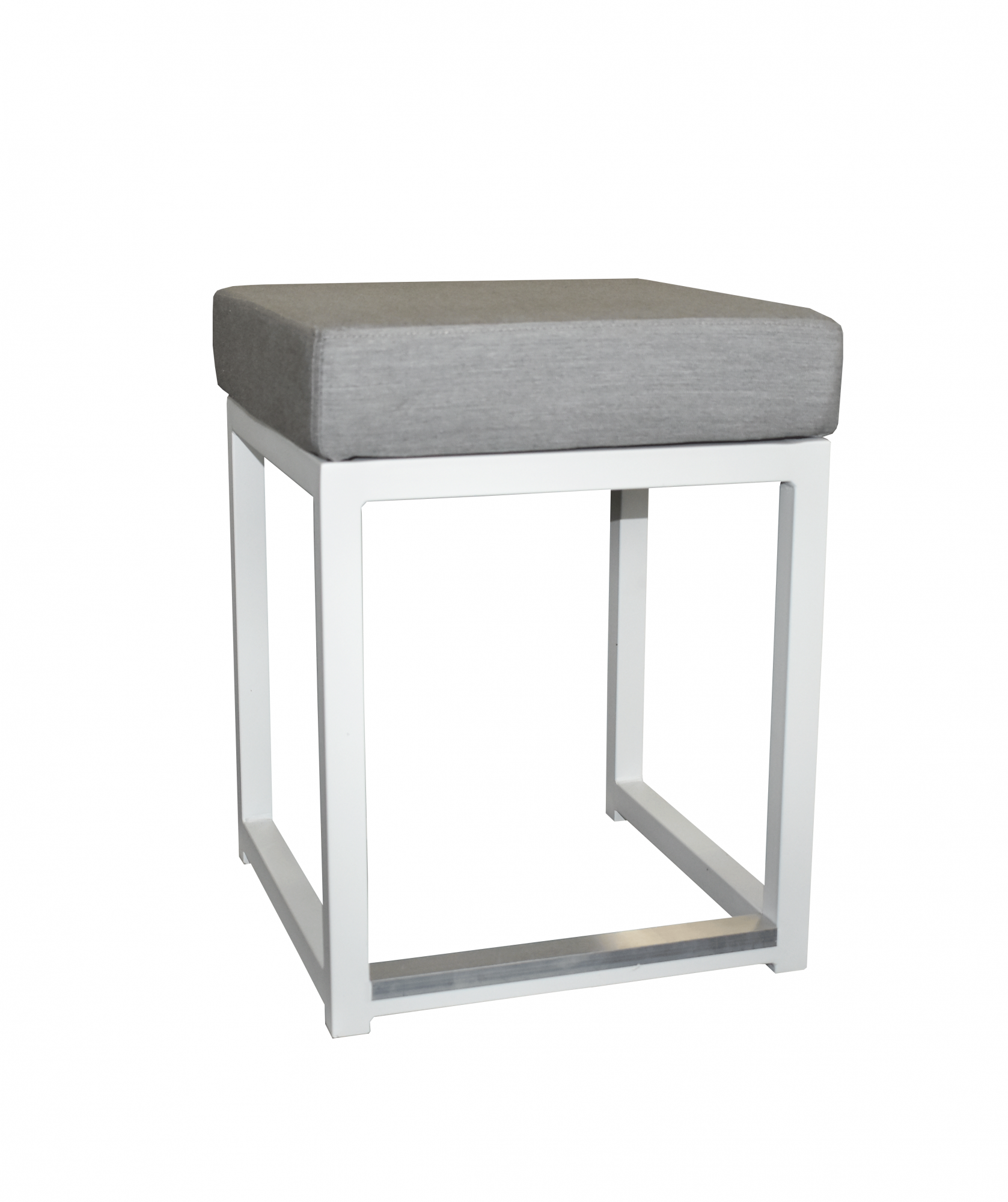 Poufs, tabourets et chaises hautes pour des événements à louer Oise