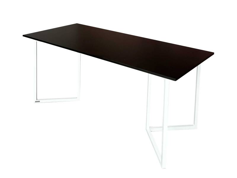 Photo de la table moderne Tribo pour accueillir 8 personnes pour un évènement d'entreprise dans le 75