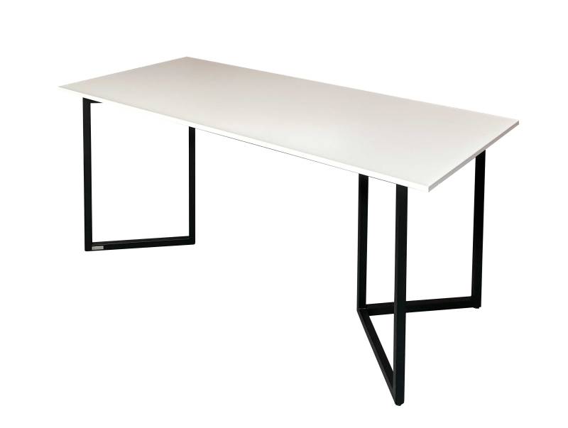Aménager une inauguration dans le 75 avec des tables XL modernes pour 8 personnes