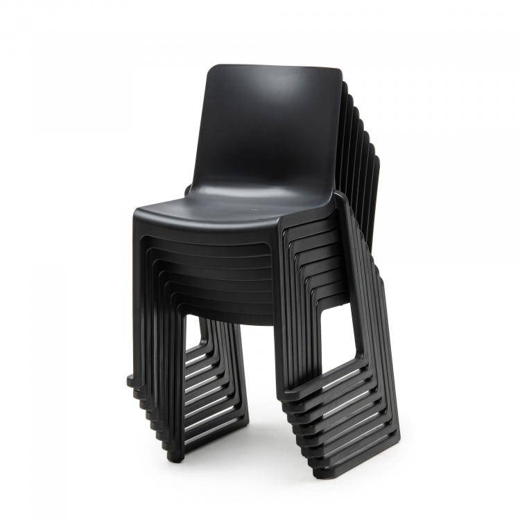 Location de Chaise Kasar Noire pour anniversaire d'entreprise dans l'Essonne 91