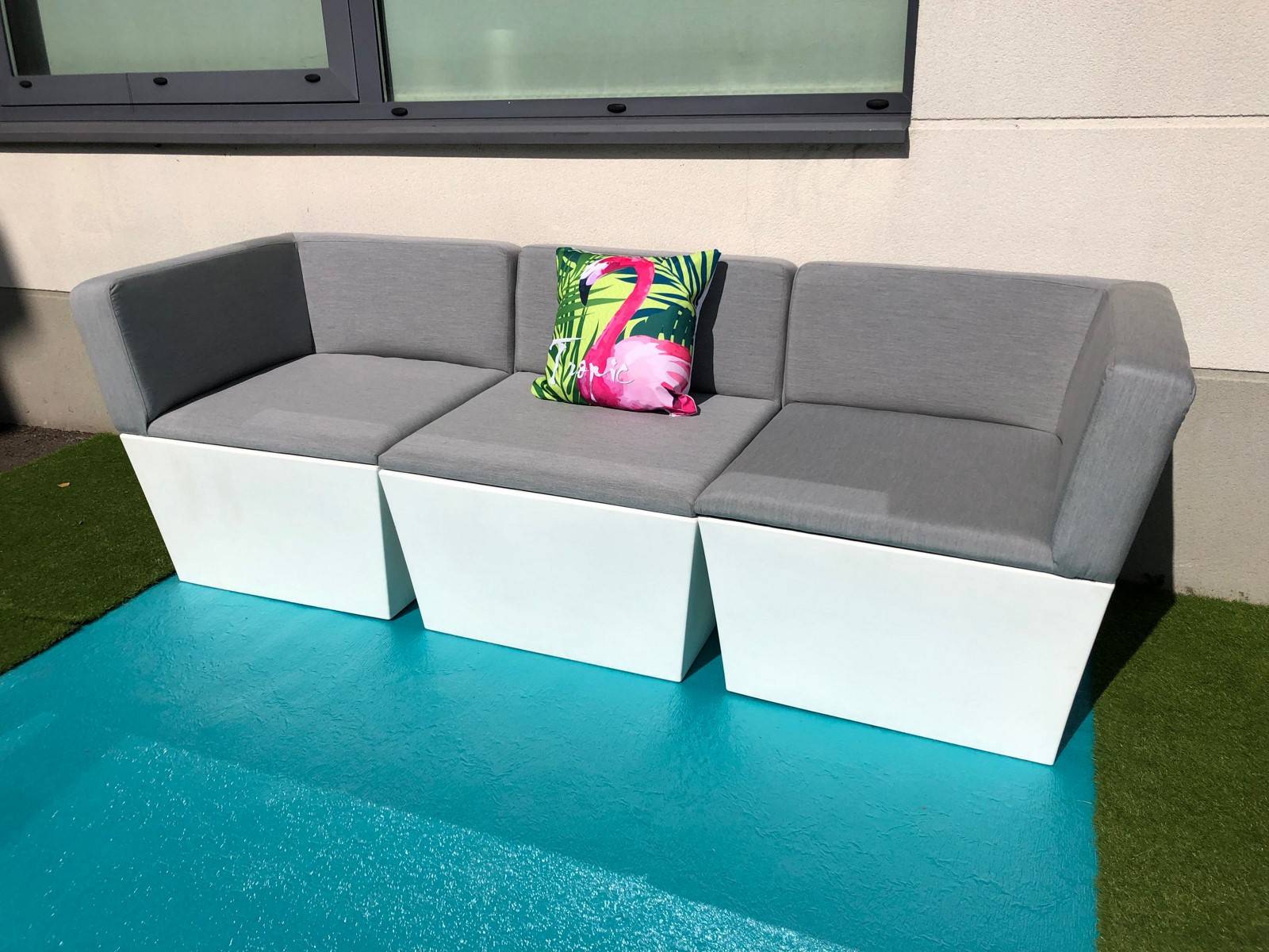 Location de Canapé CONIC Gris/Blanc