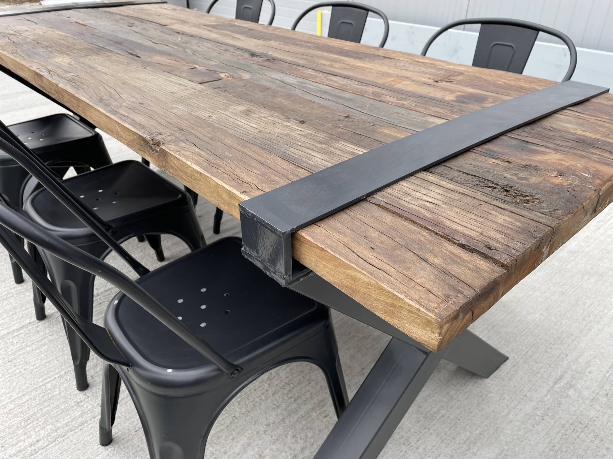 Location de Table Viking Bois Massif 220 cm