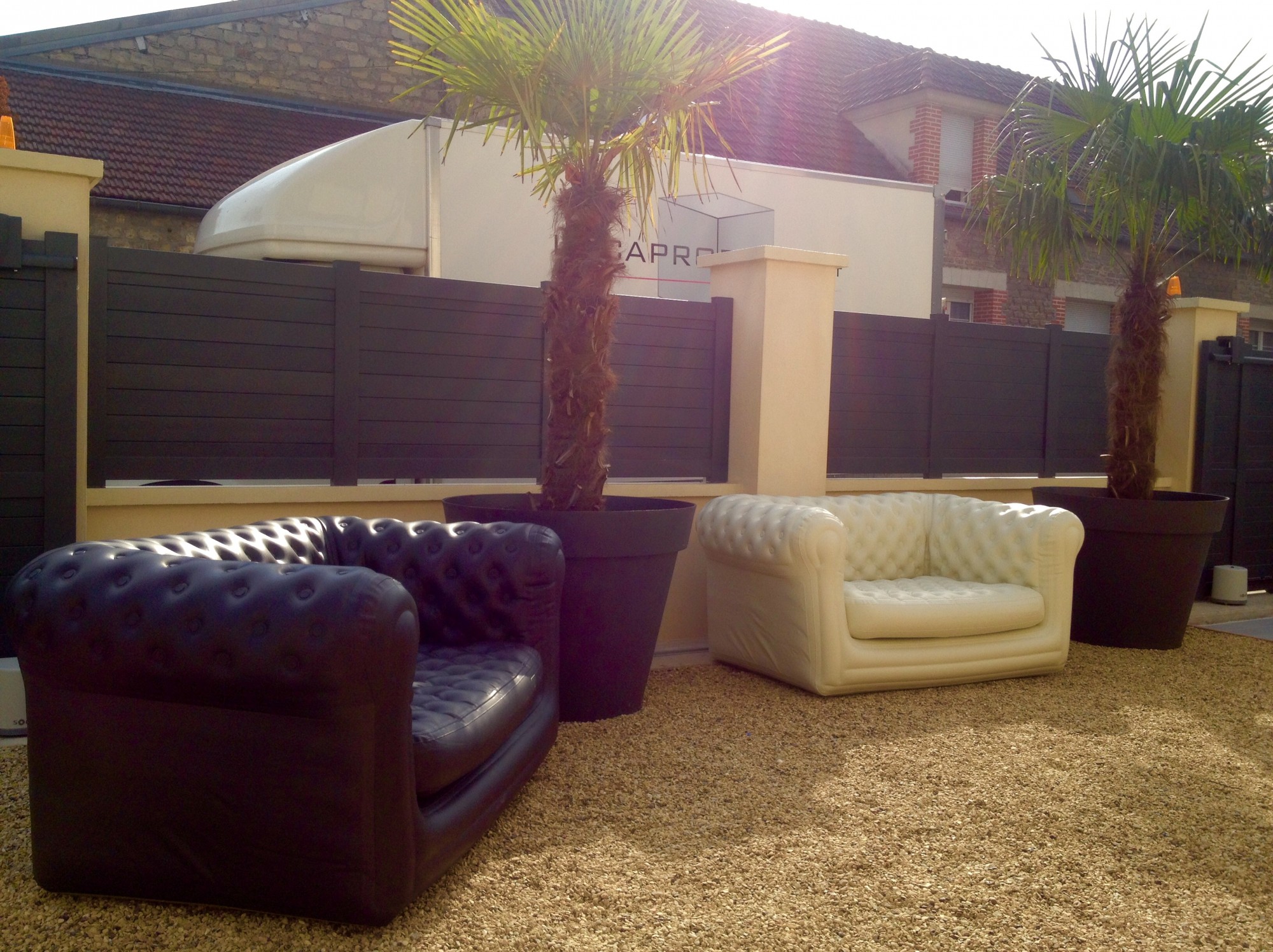 Location de canapé chesterfield gonflable en Ile de France et Picardie