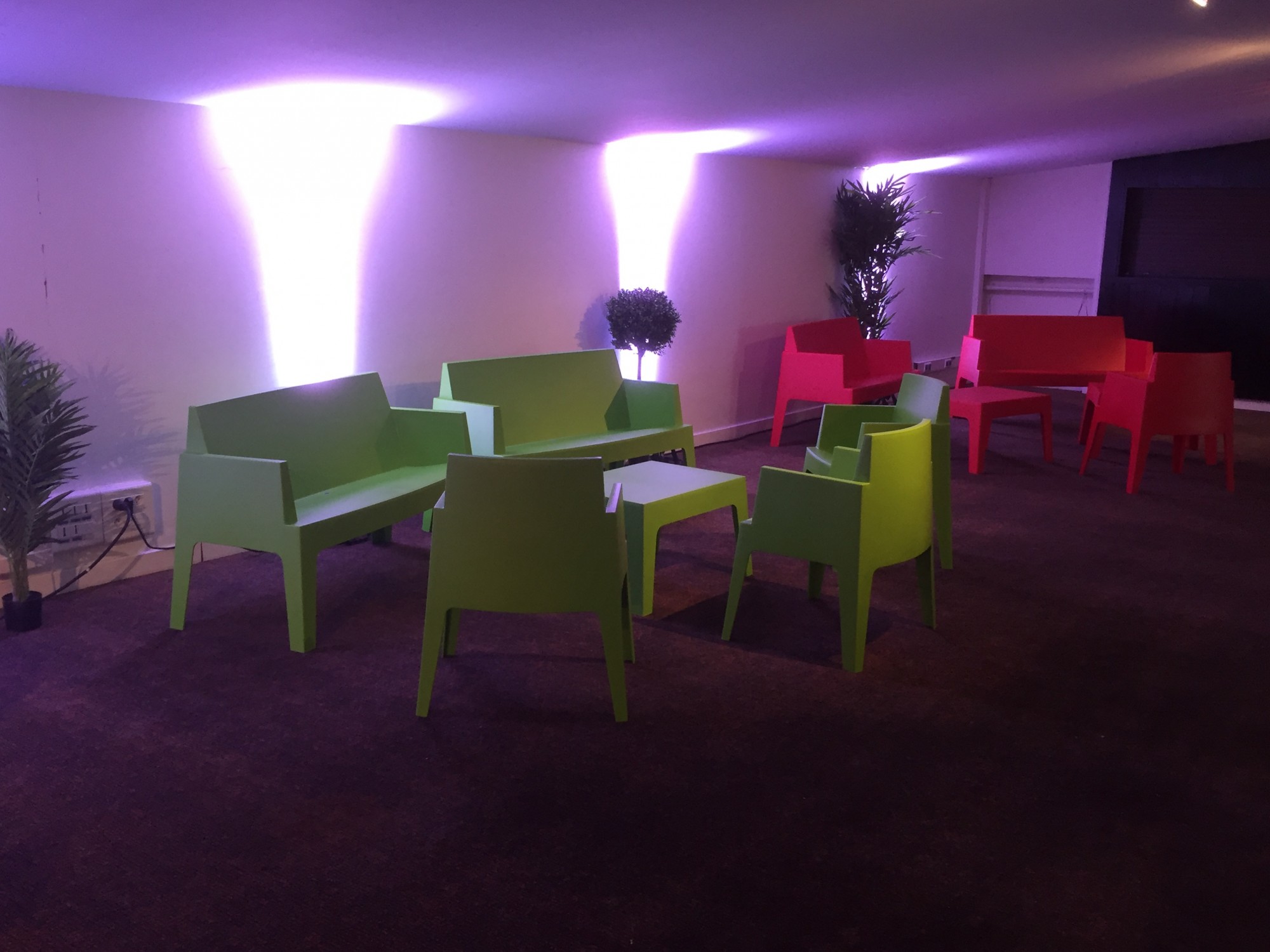Location de banc de jardin design dans l'Oise