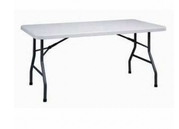 Location de table rectangulaire en Ile de France