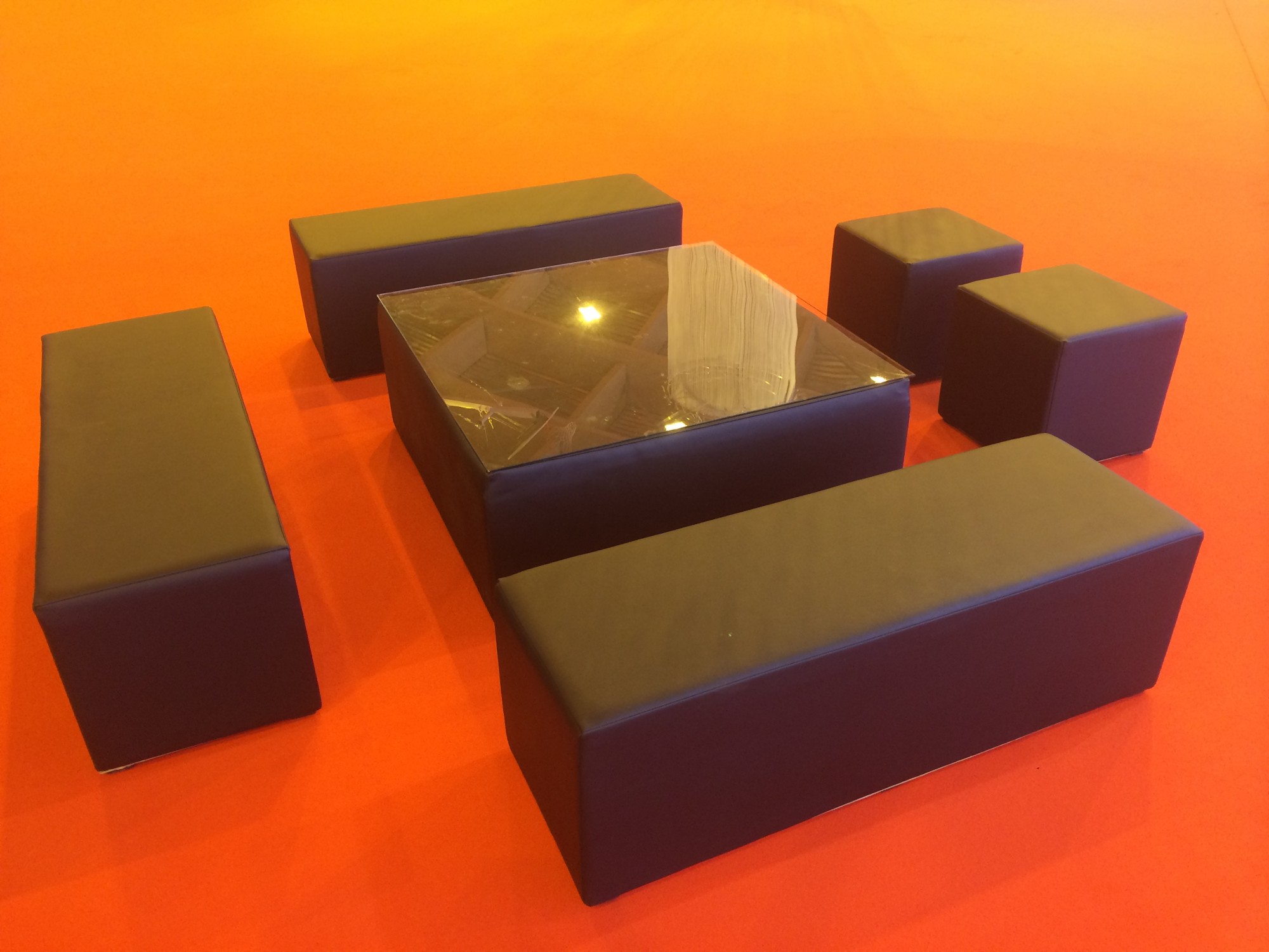 Location de grande table basse pour salon en Ile de France