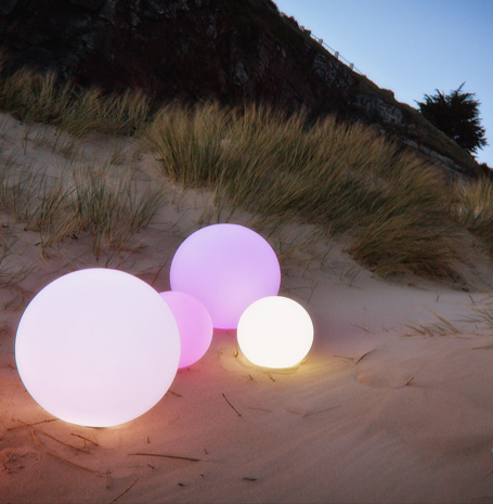 Location de boules lumineuse sur batterie en région parisienne