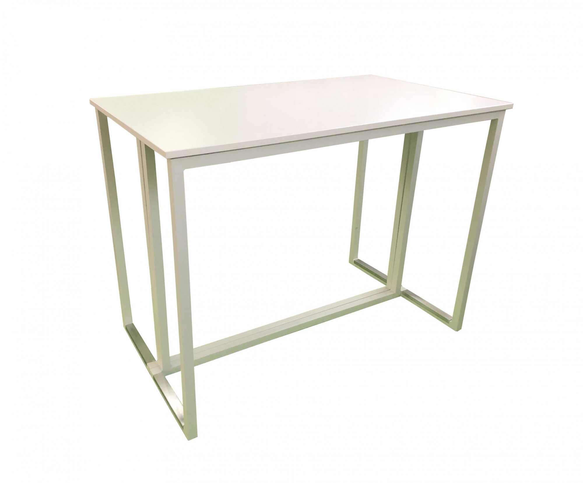 Location de table buffet blanche pour traiteur lors d'un événement en région île de France