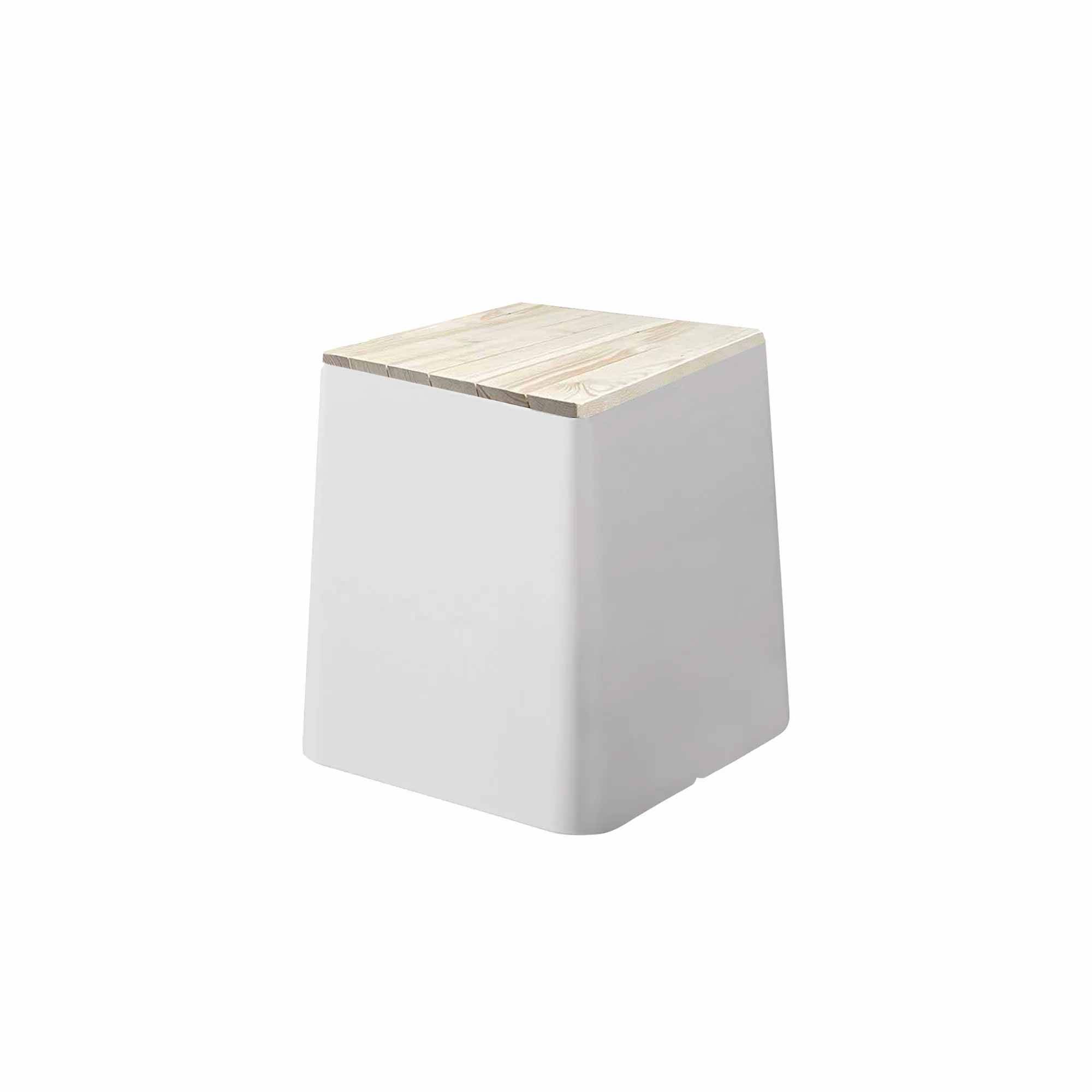 Louer des poufs pour un salon Professionnel Porte de Versailles Paris