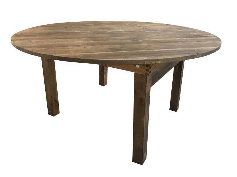 Location de Table ronde en bois Champêtre pour réception en Ile de France