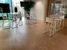Louer des chaises hautes sobres pour un évènement en Ile de France