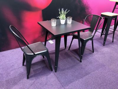 Louer du mobilier industriel pour événement d'entreprise à Paris et alentour