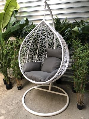 Location de fauteuil Oeuf Panama suspendu blanc en Ile de France et Paris