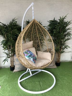 Ou trouver à la location une assise suspendu pour événement à Paris 75