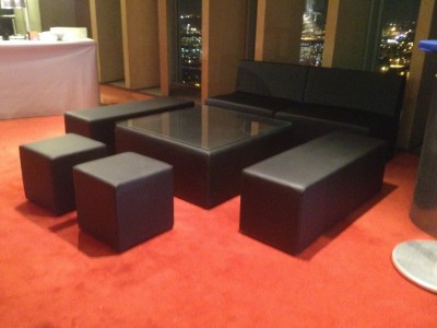 Où louer un canapé pour espace lounge à Paris