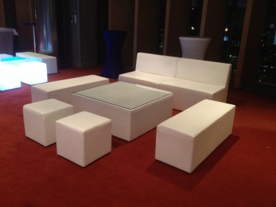 Location de banquette blanche à Paris