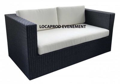 Canapé blanc en location à Paris