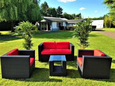 Canapé et fauteuil à la location pour événement extérieur près de Paris