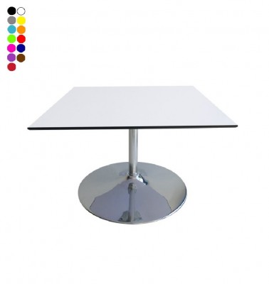 Location de table basse carrée Compact en région parisienne