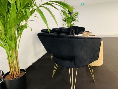 Fauteuil noir à louer à Paris pour soirée