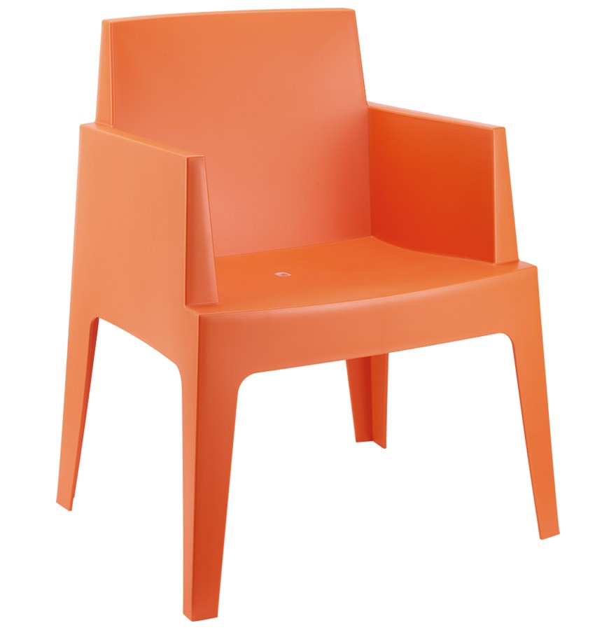 Location de fauteuil orange design à Paris