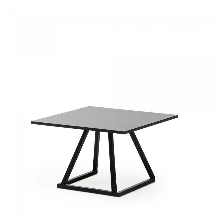 Location de table basse design LINEA noir en Ile de France