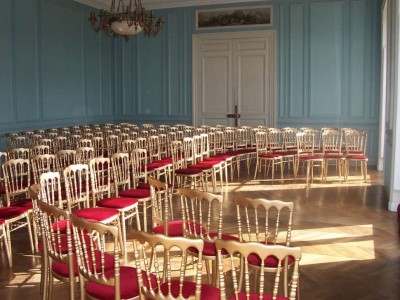 Location de chaise napoléon Or assise rouge en Ile de France